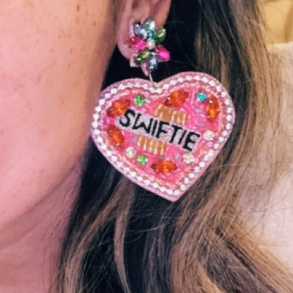 Pink Taylor Swift Swiftie Heart Dangle Jeweled Pierced Earrings!